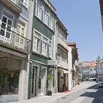 Pensao O Laranjeira Penzion 4*