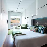 Pensao O Laranjeira 게스트하우스