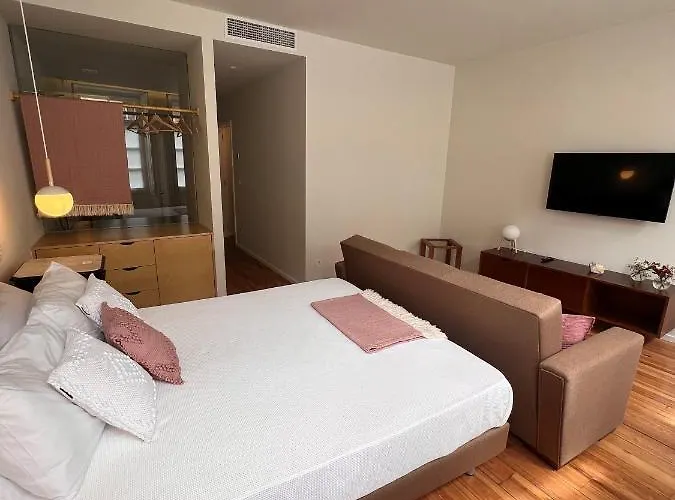 게스트하우스 Pensao O Laranjeira