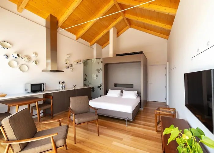 Pensao O Laranjeira 4* 비아나도카스텔로