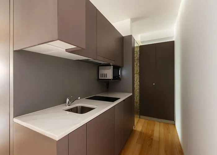 Pensao O Laranjeira 4*