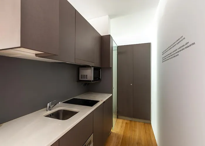 Pensao O Laranjeira 4* 비아나도카스텔로