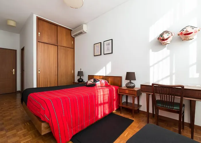 게스트하우스 Pensao O Laranjeira